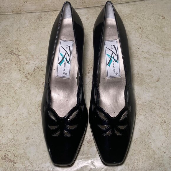 Vintage Womens Black Patent Leather Heels Cutout Design Square Toe & Block Heel - Picture 2 of 11